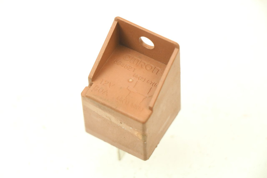 photo de STARTER RELAY PIAGGIO LIBERTY 4T 50 (2009 - 2015) - Component detail