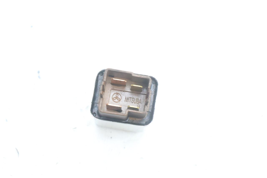 photo de STARTER RELAY PIAGGIO LIBERTY IGET 4T 50 (2021 - 2025) - Zoom on usage condition