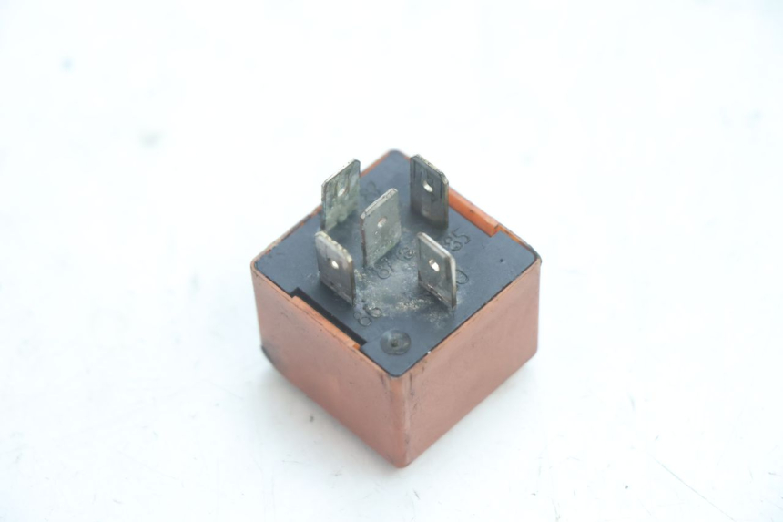 photo de STARTER RELAY PEUGEOT LUDIX SNAKE 2T 50 (2004 - 2014) - Zoom on usage condition