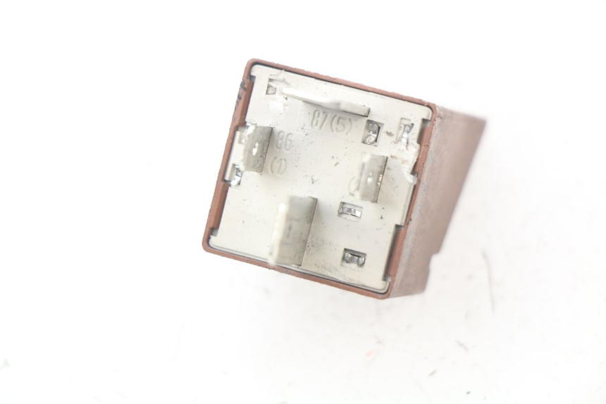 photo de STARTER RELAY PIAGGIO MP3 125 (2006 - 2014) - Component detail