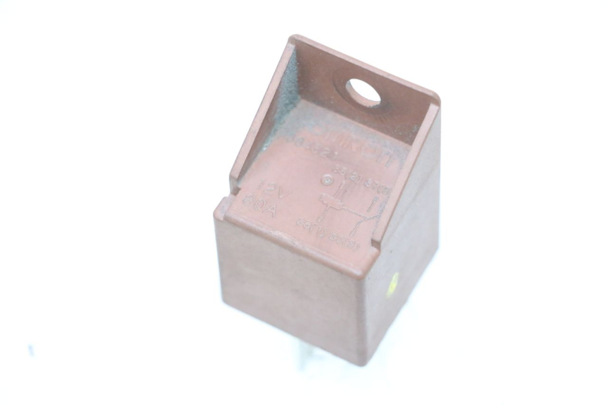 photo de STARTER RELAY PIAGGIO MP3 RL 250 (2006 - 2010) - Zoom on usage condition