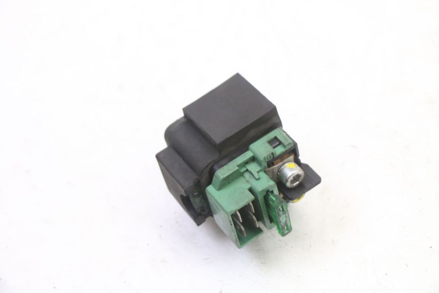 photo de STARTER RELAY HONDA NTV DEAUVILLE ABS 700 (2007 - 2016) - Zoom on usage condition