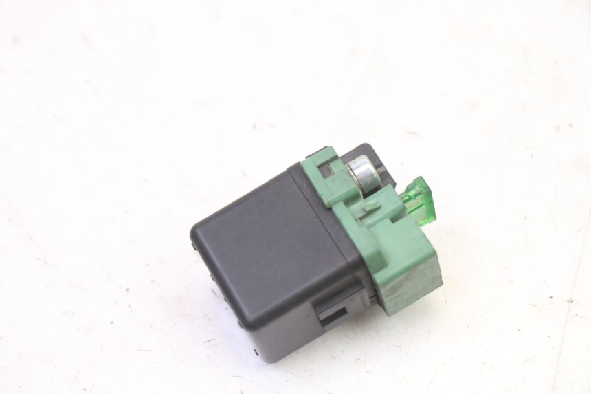 photo de STARTER RELAY HONDA NTV DEAUVILLE 650 (2001 - 2006) - Zoom on usage condition