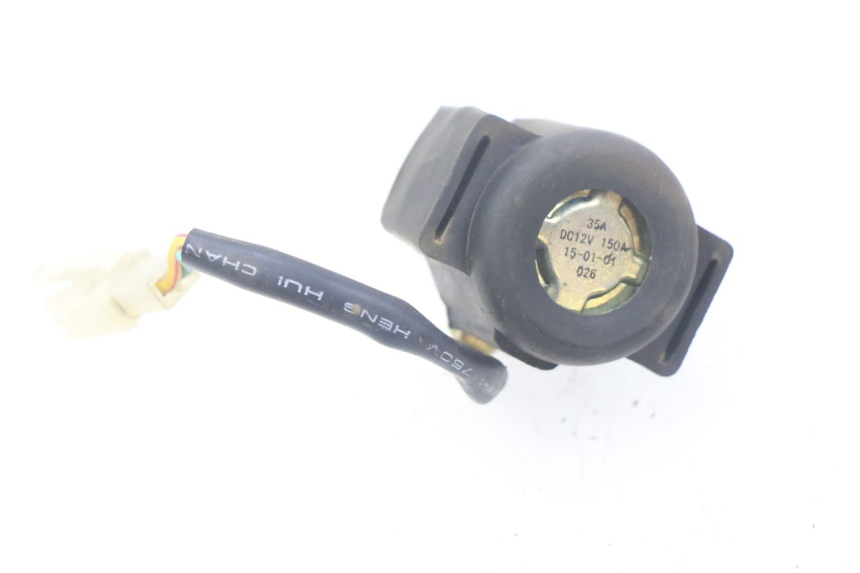 photo de STARTER RELAY SYM ORBIT 2 4T 50 (2008 - 2017) - Zoom on usage condition