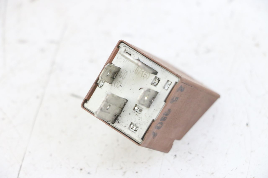 photo de STARTER RELAY PIAGGIO MP3 125 (2006 - 2014) - Zoom on usage condition