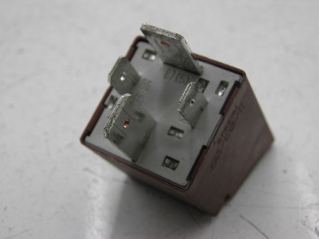 photo de STARTER RELAY PIAGGIO MP3 RL 125 (2008 - 2009) - Zoom on usage condition