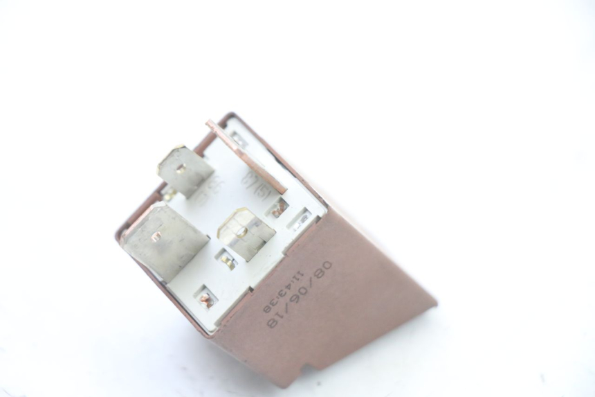 photo de STARTER RELAY PIAGGIO NRG POWER PUREJET 50 (2018 - 2021) - Zoom on usage condition