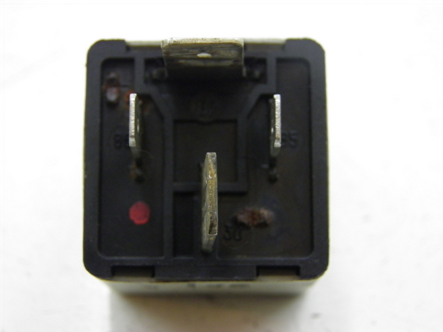 photo de STARTER RELAY PIAGGIO SUPER LX 125 (2000 - 2003) - Component detail