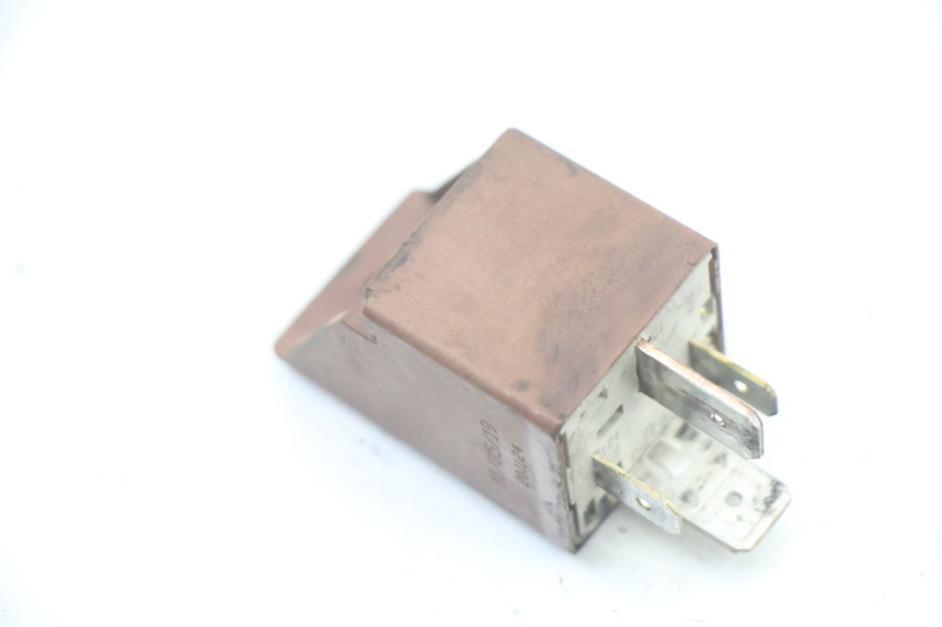photo de STARTER RELAY PIAGGIO VESPA GRANTURISMO 125 (2003 - 2007) - Main view