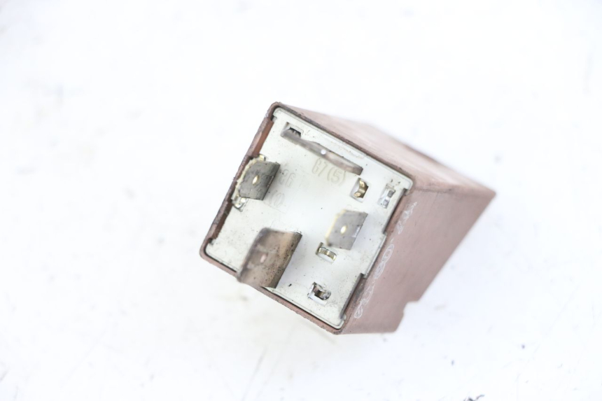 photo de STARTER RELAY PIAGGIO VESPA GRANTURISMO 200 (2004 - 2005) - Component detail