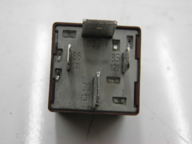 photo de STARTER RELAY PIAGGIO XEVO - X EVO 125 (2010 - 2015) - Zoom on usage condition