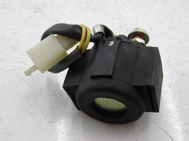 photo de STARTER RELAY ROADSIGN WALLABY 50 (2009 - 2014) - Zoom on usage condition