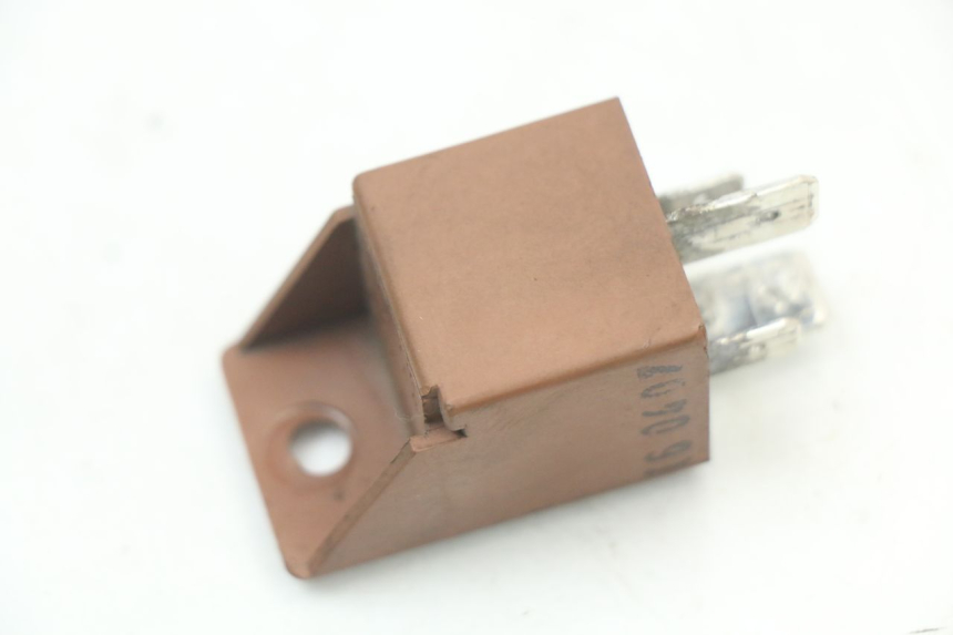 photo de STARTER RELAY APRILIA RS 50 (2006 - 2010) - Alternative perspective