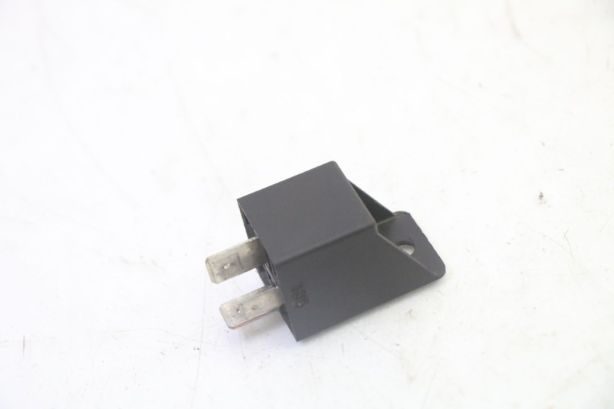 photo de STARTER RELAY PEUGEOT SATELIS 125 (2013 - 2018) - Zoom on usage condition