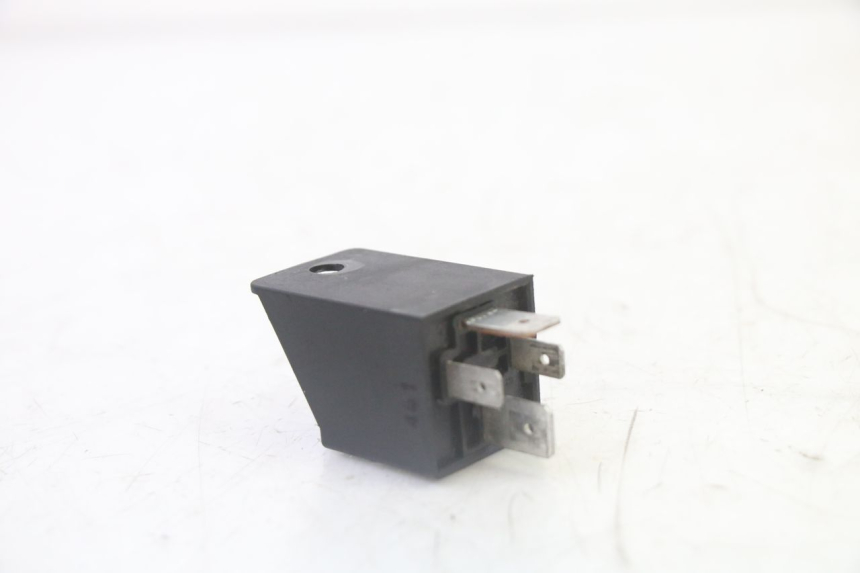 photo de STARTER RELAY PEUGEOT SATELIS 125 (2010 - 2012) - Alternative perspective