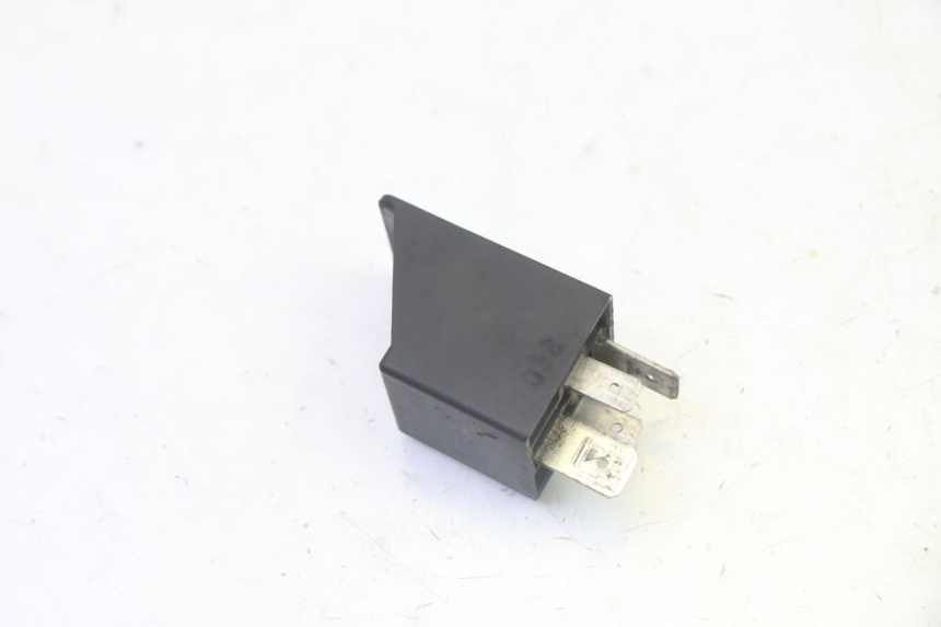 photo de STARTER RELAY PEUGEOT SATELIS 125 (2013 - 2018) - Zoom on usage condition