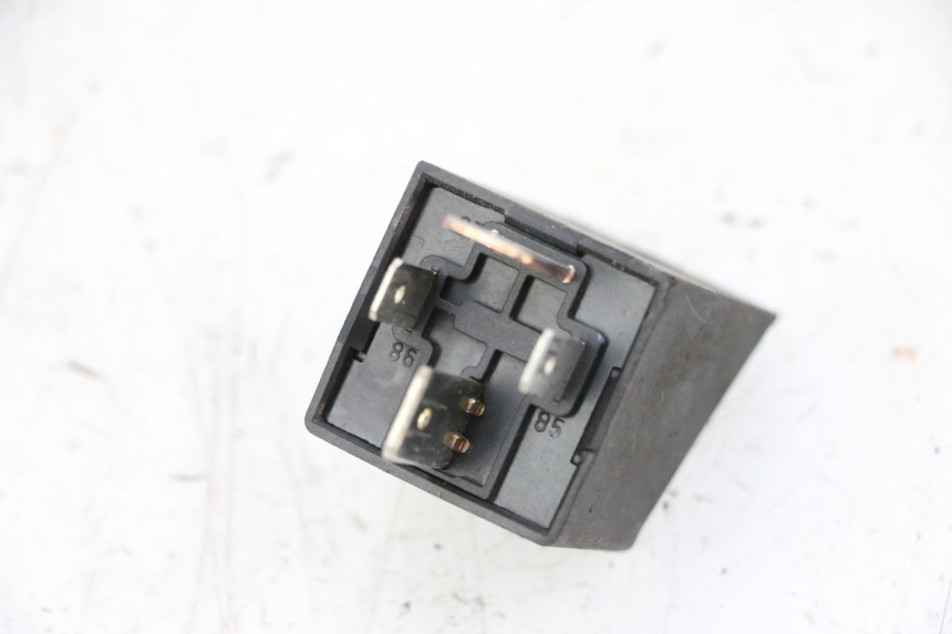 photo de STARTER RELAY PEUGEOT SATELIS 125 (2013 - 2018) - Alternative perspective