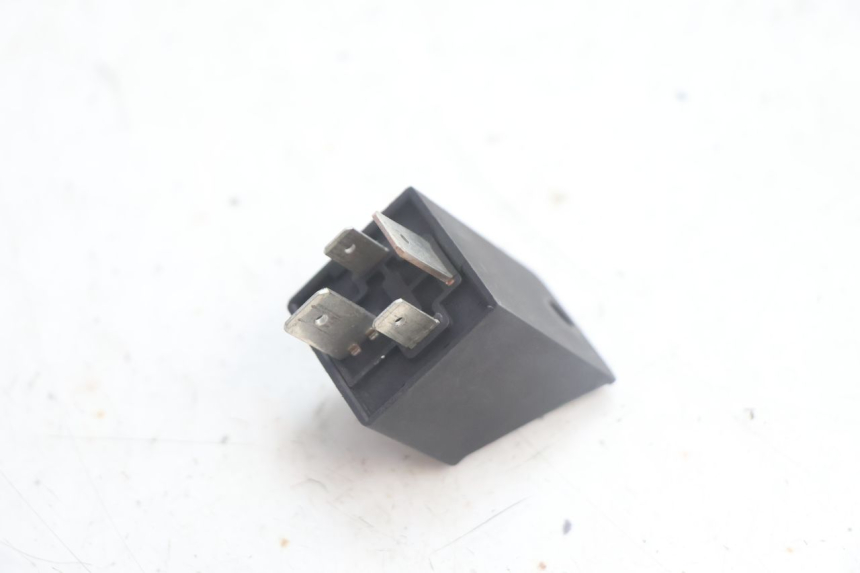 photo de STARTER RELAY PEUGEOT SATELIS 125 (2013 - 2018) - Zoom on usage condition