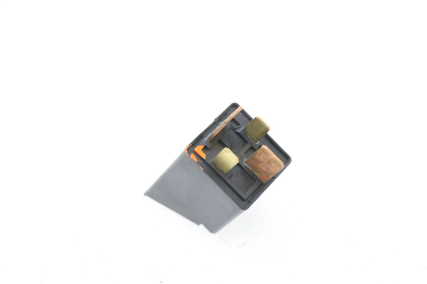 photo de STARTER RELAY APRILIA SR MOTARD 50 (2012 - 2018) - Alternative perspective