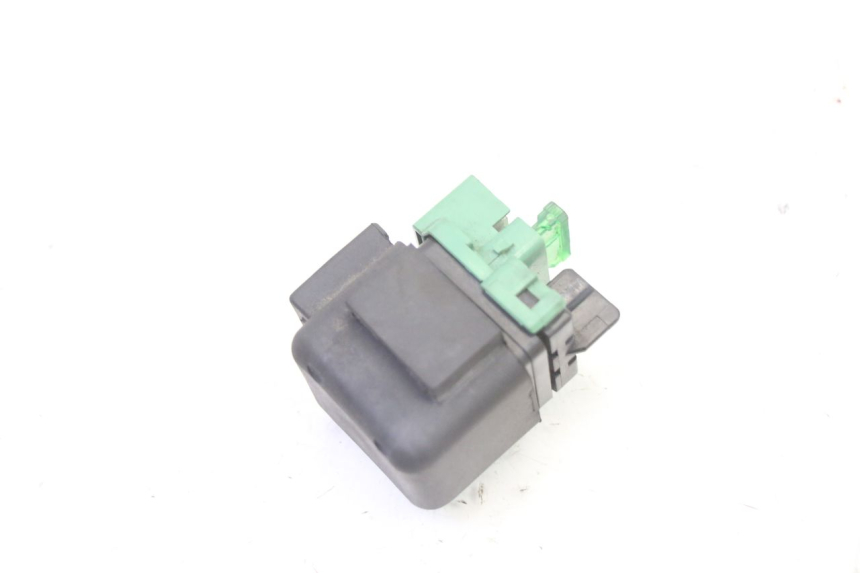 photo de STARTER RELAY HONDA ST PAN EUROPEAN 1300 (2002 - 2013) - Zoom on usage condition