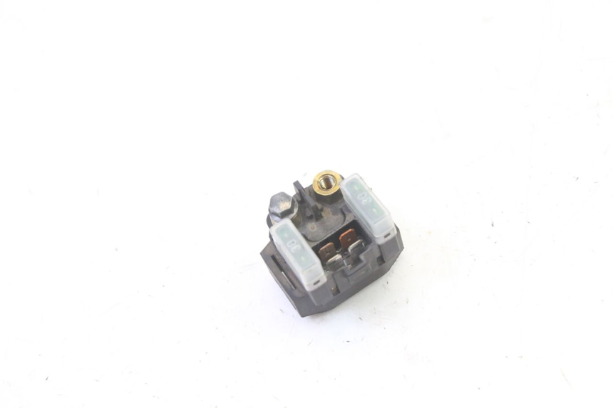 photo de STARTER RELAY YAMAHA TDM ABS 900 (2002 - 2014) - Zoom on usage condition