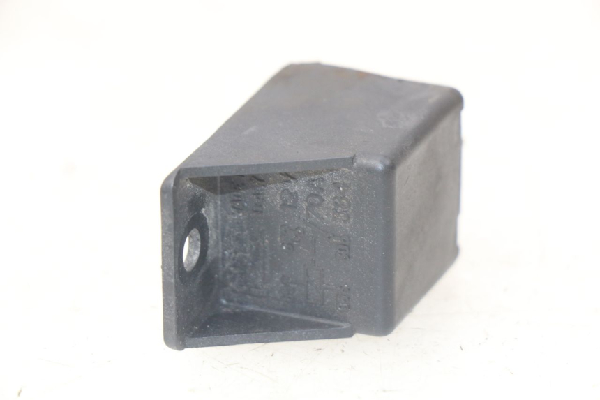 photo de STARTER RELAY PIAGGIO TYPHOON 50 (1993 - 1999) - Component detail