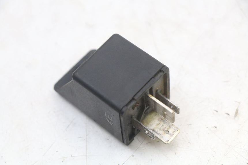 photo de STARTER RELAY PIAGGIO TYPHOON 80 (1994 - 1997) - Zoom on usage condition