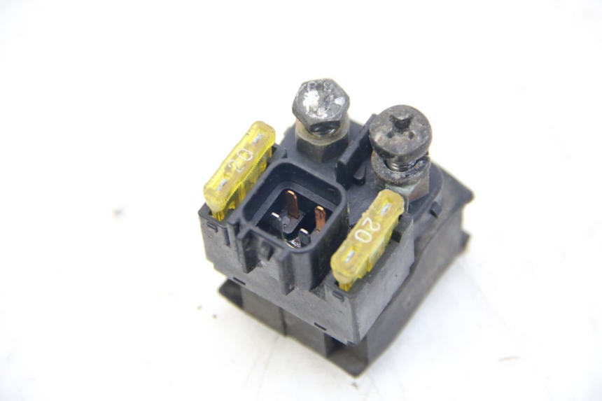 photo de STARTER RELAY SUZUKI UH BURGMAN 125 (2002 - 2006) - Zoom on usage condition