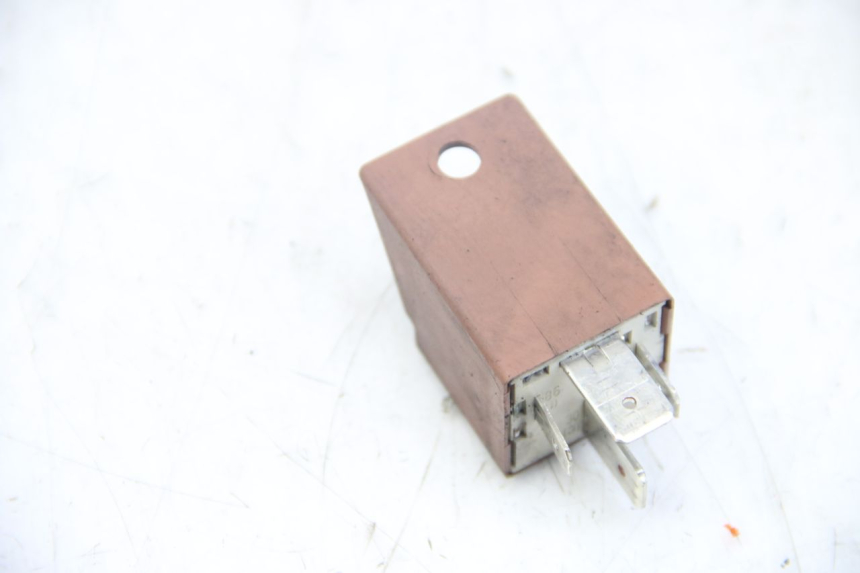 photo de STARTER RELAY PIAGGIO VESPA S 2T 50 (2007 - 2014) - Alternative perspective