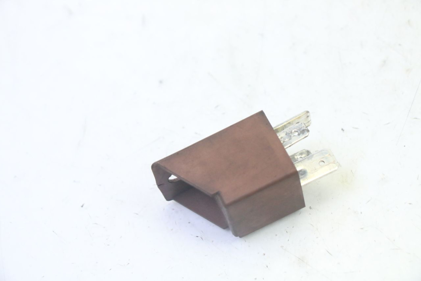 photo de STARTER RELAY PIAGGIO VESPA S 2T 50 (2007 - 2014) - Zoom on usage condition