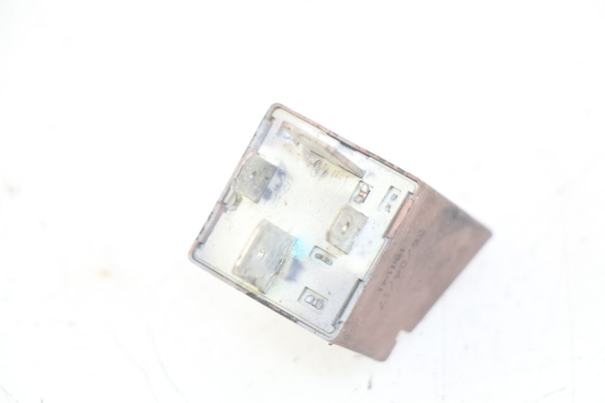 photo de STARTER RELAY PIAGGIO VESPA SPRINT 2T 50 (2014 - 2018) - Zoom on usage condition