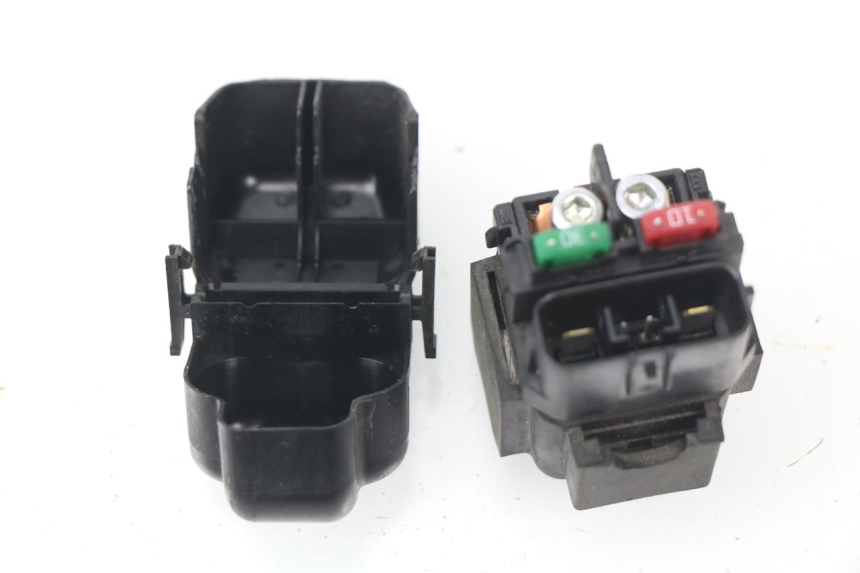 photo de STARTER RELAY HONDA VFR F 1200 (2010 - 2015) - Technical close-up