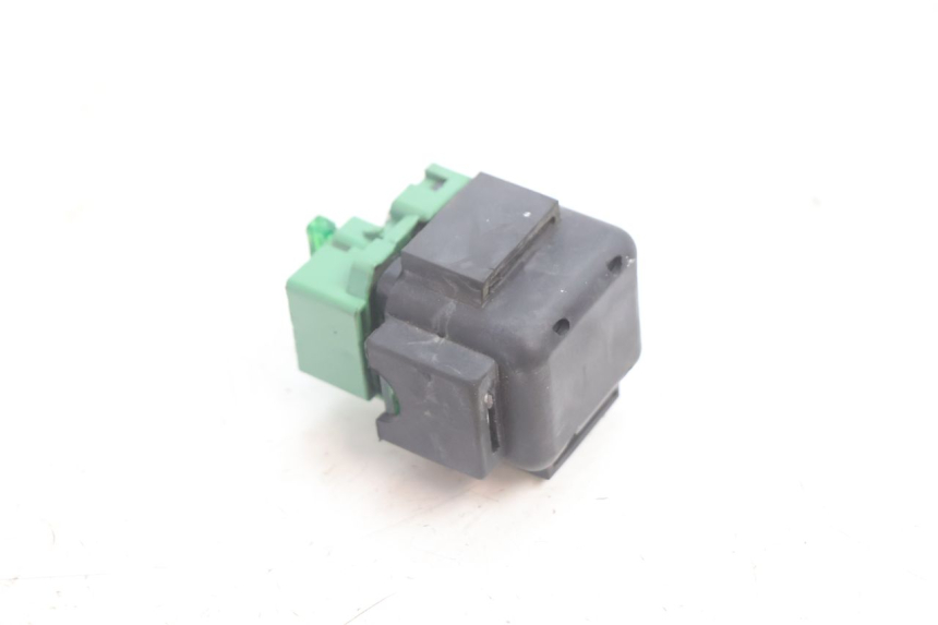 photo de STARTER RELAY HONDA VFR FI RC46 800 (1998 - 2001) - Alternative perspective