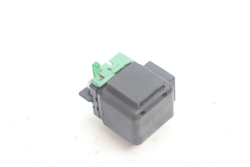 photo de STARTER RELAY HONDA VFR FI RC46 800 (1998 - 2001) - Technical close-up