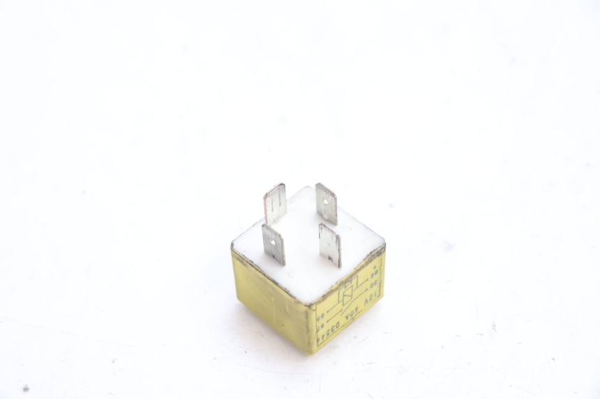 photo de STARTER RELAY PEUGEOT VIVACITY 50 (2004 - 2009) - Zoom on usage condition