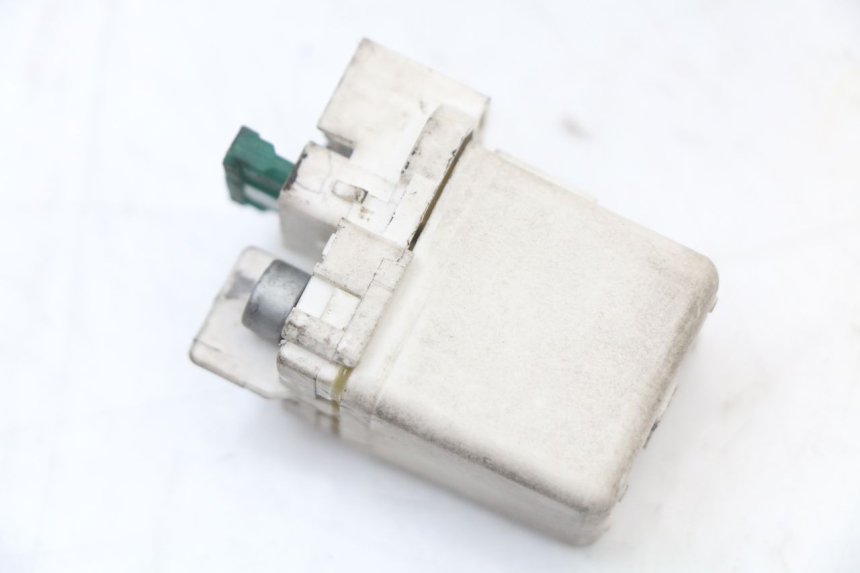 photo de STARTER RELAY YAMAHA XMAX X-MAX ABS 125 (2017 - 2020) - Zoom on usage condition