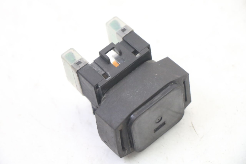 photo de STARTER RELAY YAMAHA X-MAX XMAX 125 (2010 - 2013) - Alternative perspective