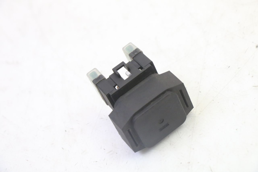 photo de STARTER RELAY YAMAHA X-MAX XMAX 125 (2010 - 2013) - Technical close-up