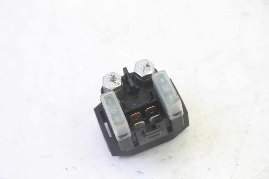 photo de STARTER RELAY YAMAHA X-MAX XMAX 250 (2006 - 2009) - Alternative perspective