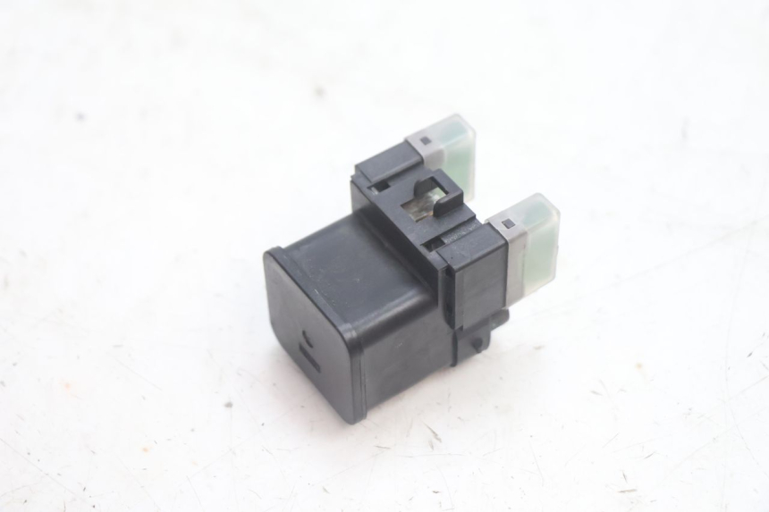 photo de STARTER RELAY YAMAHA XMAX X-MAX 125 (2006 - 2009) - Alternative perspective