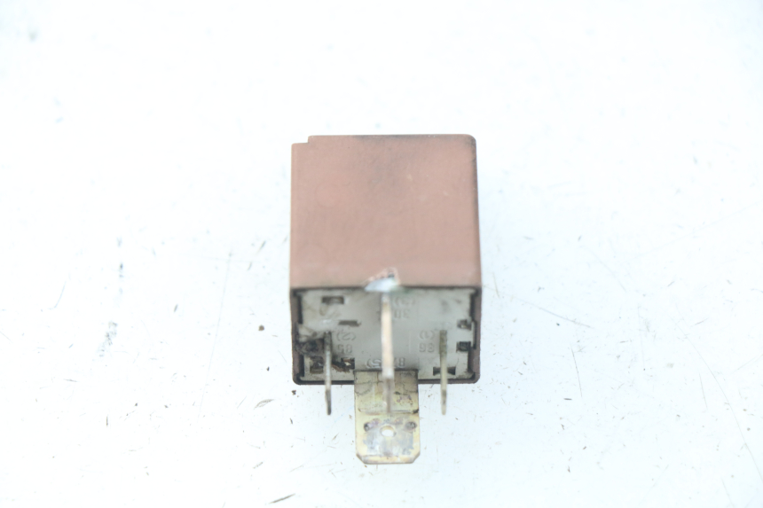 photo de STARTER RELAY PIAGGIO X8 125 (2004 - 2007) - Component detail