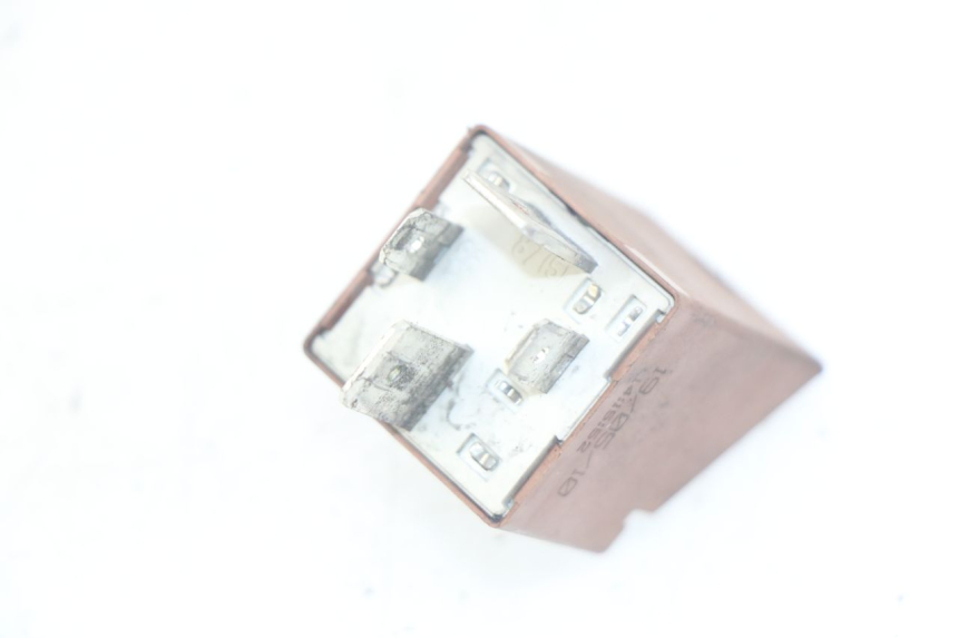 photo de STARTER RELAY PIAGGIO XEVO - X EVO 125 (2007 - 2017) - Component detail