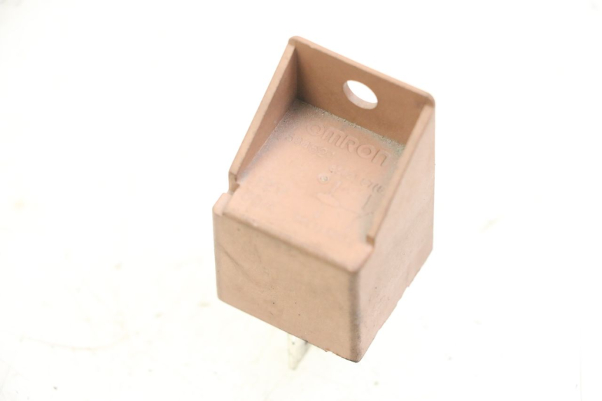 photo de STARTER RELAY PIAGGIO XEVO - X EVO 125 (2007 - 2017) - Main view