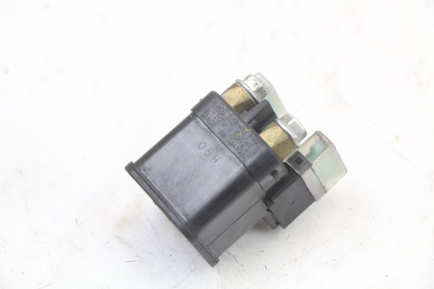 photo de STARTER RELAY YAMAHA XJ6 ABS 600 (2008 - 2016) - Zoom on usage condition