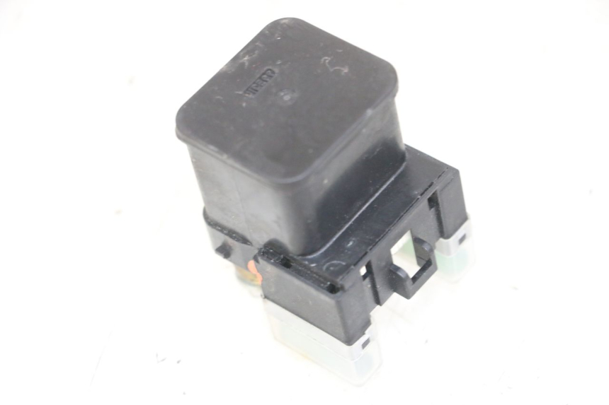 photo de STARTER RELAY YAMAHA XJ6 ABS 600 (2008 - 2016) - Zoom on usage condition