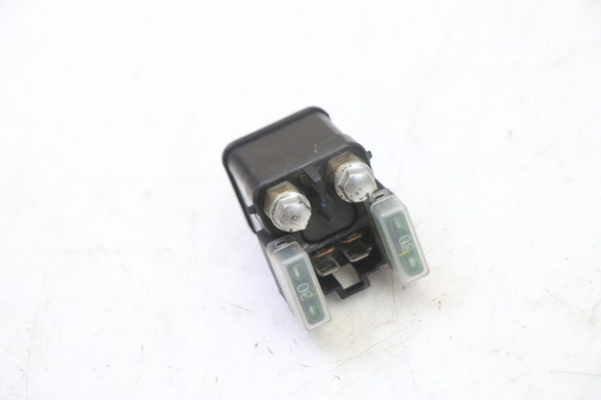 photo de STARTER RELAY YAMAHA XJ6 ABS 600 (2008 - 2016) - Zoom on usage condition
