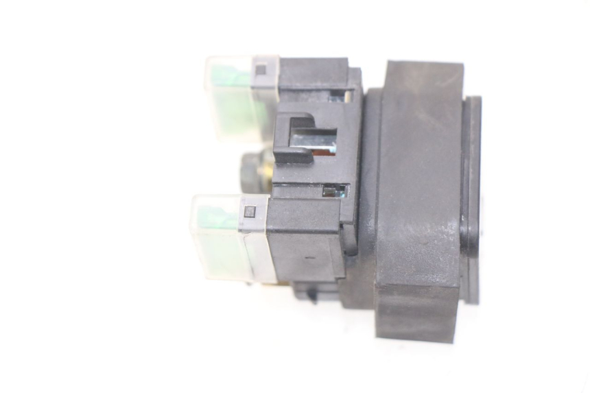 photo de STARTER RELAY YAMAHA XP T-MAX TMAX ABS 500 (2004 - 2007) - Technical close-up