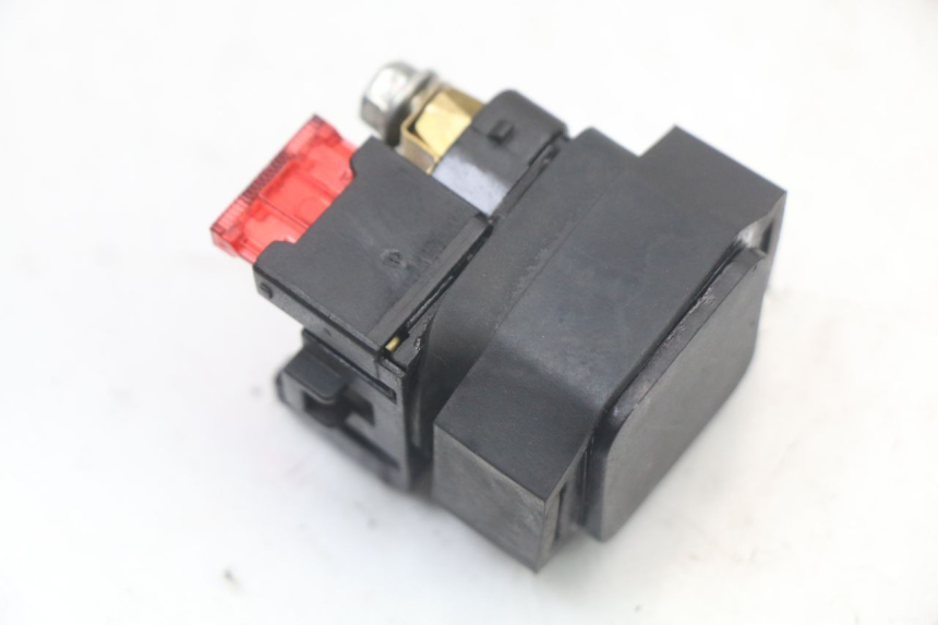 photo de STARTER RELAY YAMAHA FZ1 FAZER 1000 (2007 - 2009) - Zoom on usage condition