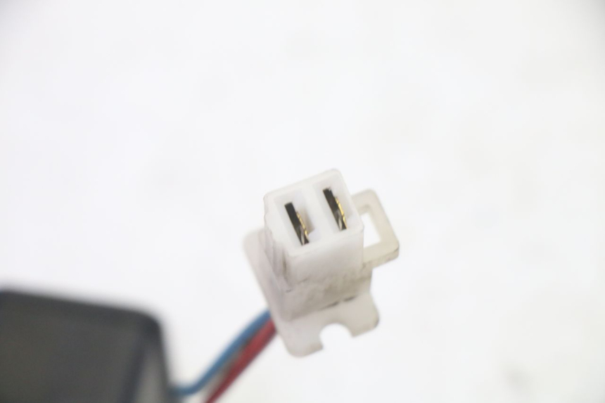 photo de STARTER RELAY YAMAHA YP MAJESTY 125 (2007 - 2010) - Alternative perspective