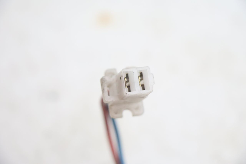 photo de STARTER RELAY YAMAHA YP MAJESTY 125 (2002 - 2006) - Alternative perspective